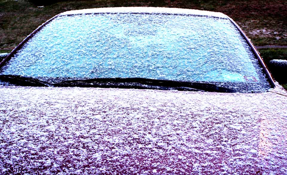 Oneontans awoke Saturday to a dusting of snow (as recorded here by reporter Don Mathisen). Today, a similar dusting was evident across most of Otsego County. Generally, though, it's been a delightful fall, and the National Weather Service is reporting that, with an El Nino formation influencing national weather patterns, we may be in for a (relatively) mild winter. (Don Mathisen/AllOTSEGO.com)
