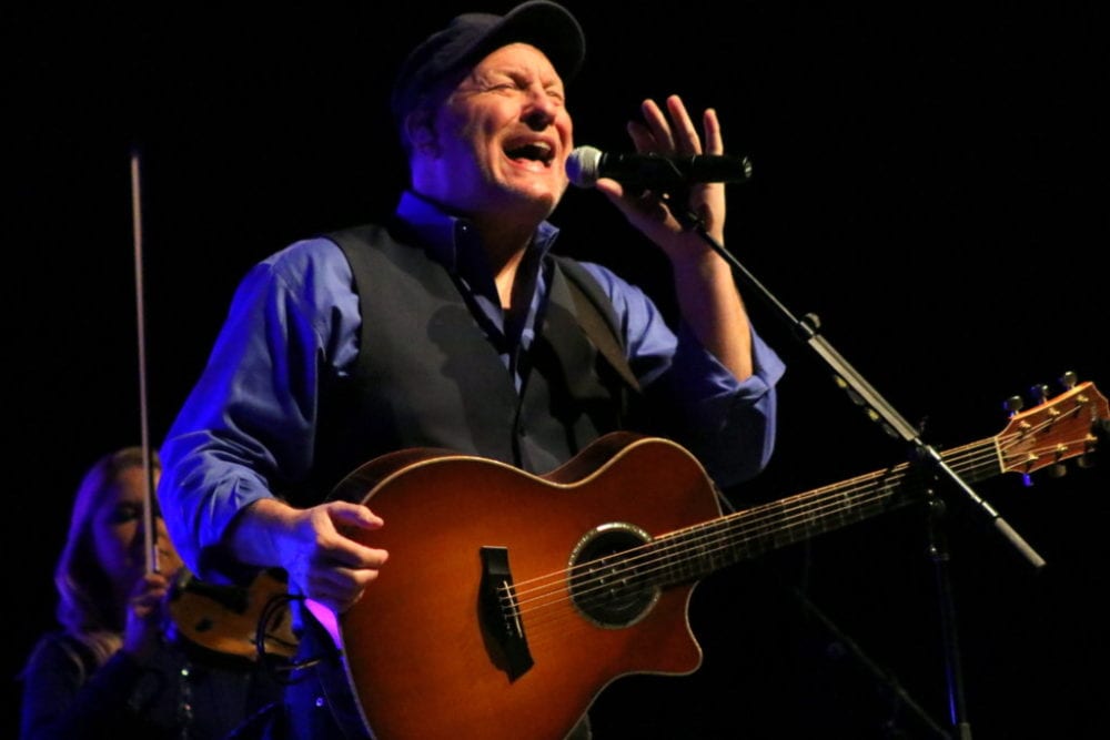 Collin Raye Rocks Foothills With Salute To Veterans